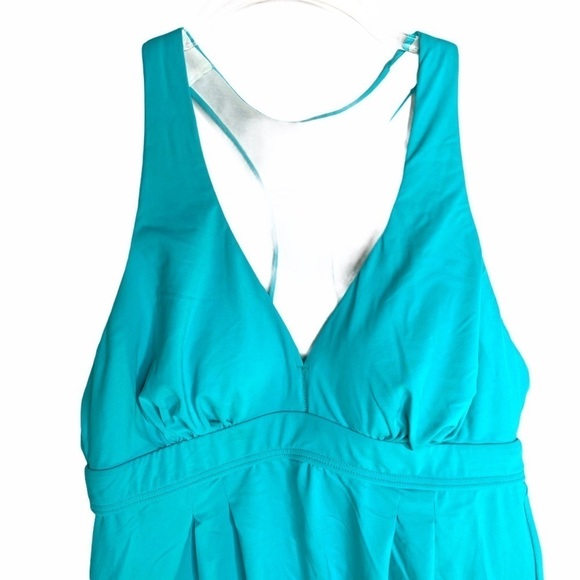 NWT Lands End aqua racerback Tankini top - Picture 3 of 11